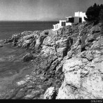 Casa ROZES. Roses (Girona), 1962 - ACANTILADO