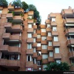 Bloques COCHERAS DE SARRIÁ. Barcelona, 1968 - FACHADA